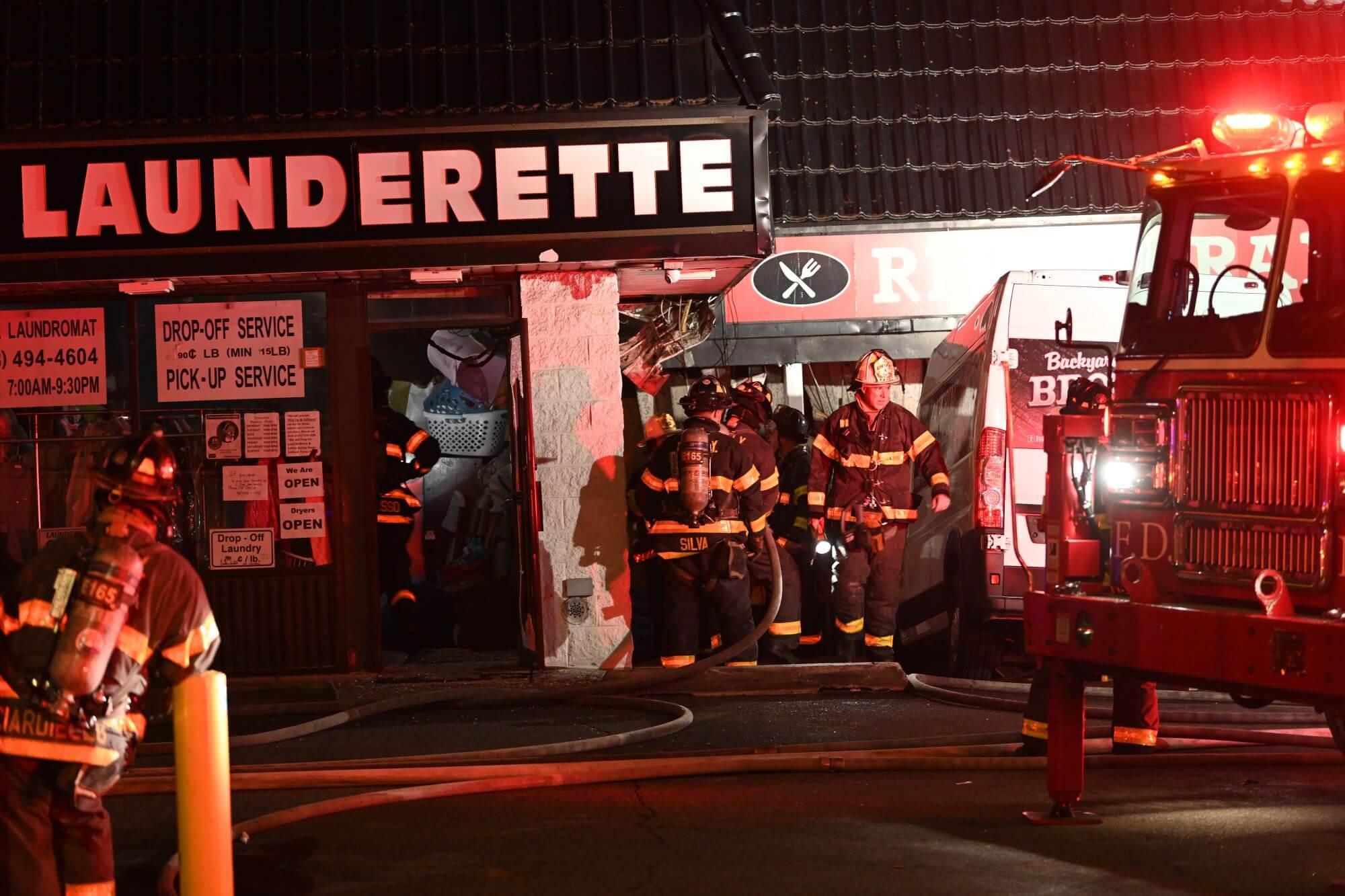 Fire tears through row of Staten Island stores, 1 firefighter injured