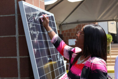 krasdale_solarpanel_gibson-1200×800-1