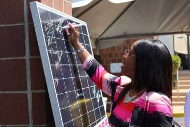 krasdale_solarpanel_gibson-1200×800-1