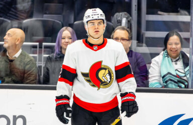 Alex DeBrincat Islanders trade rumors