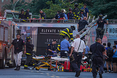 First responders at scene of bus crash in Midtown