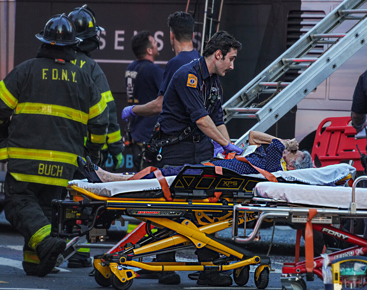 tour bus mta bus crash today