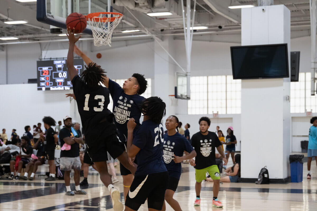 Basketball youth teams played highly competitive games