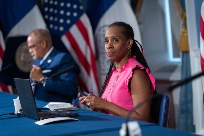City Hall turmoil: Four deputy mayors quitting Adams administration over mayor's cooperation with Trump 4
