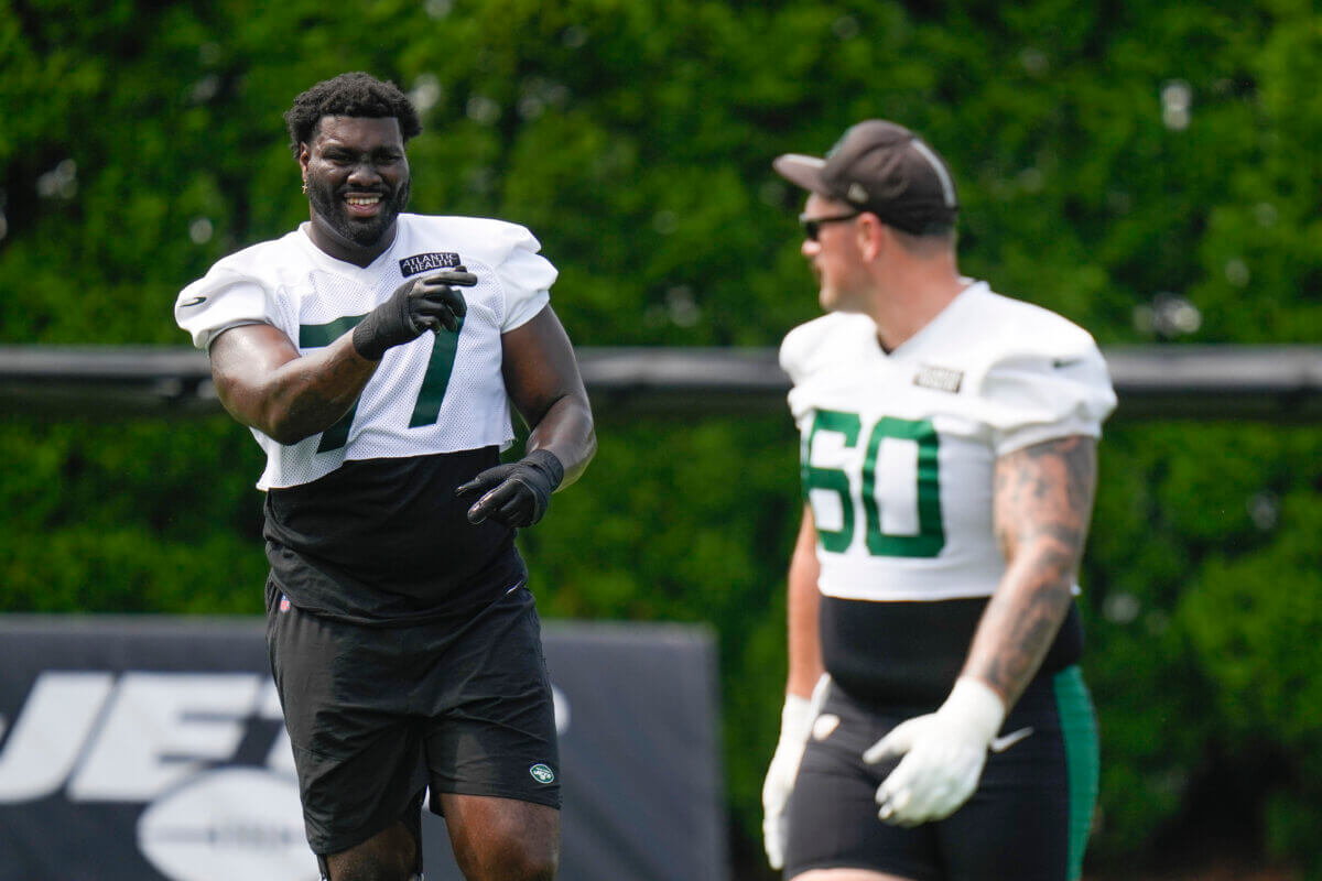 Jets starting OLine willing to do “whatever is necessary” to help team