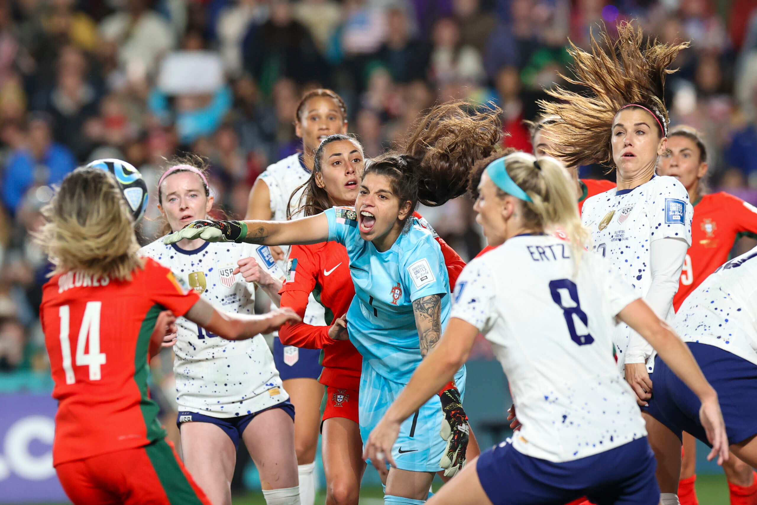 Carli Lloyd blasts USWNT: 'You are lucky to not be going home right now' 3 USWNT