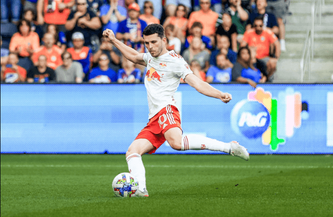 Lewis Morgan Red Bulls