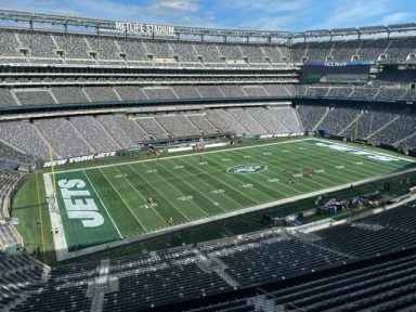 Jets new look at MetLife stadium