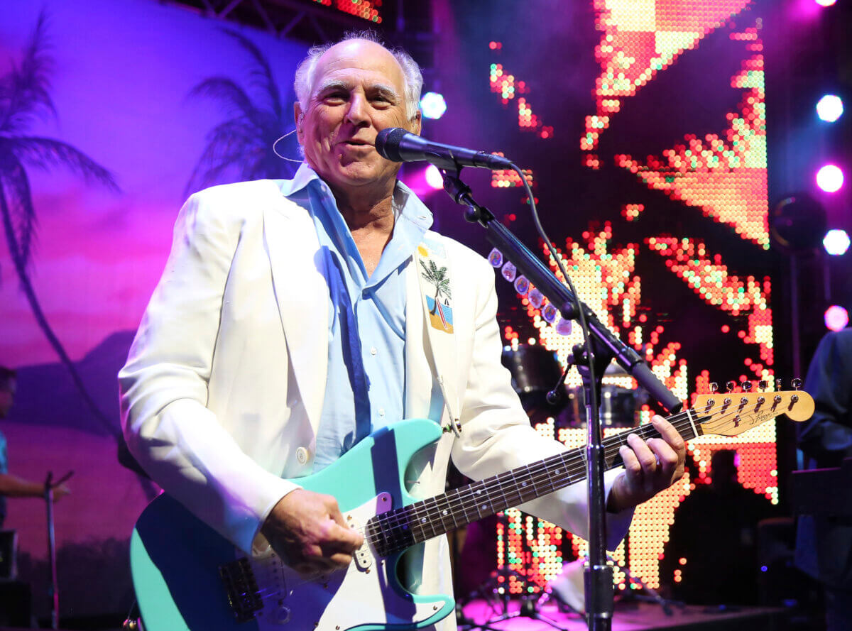 Jimmy Buffett, 'Margaritaville' singer who made beach bum soft rock popular, dead at 76 2 Jimmy Buffett