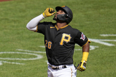 Yankees Pirates