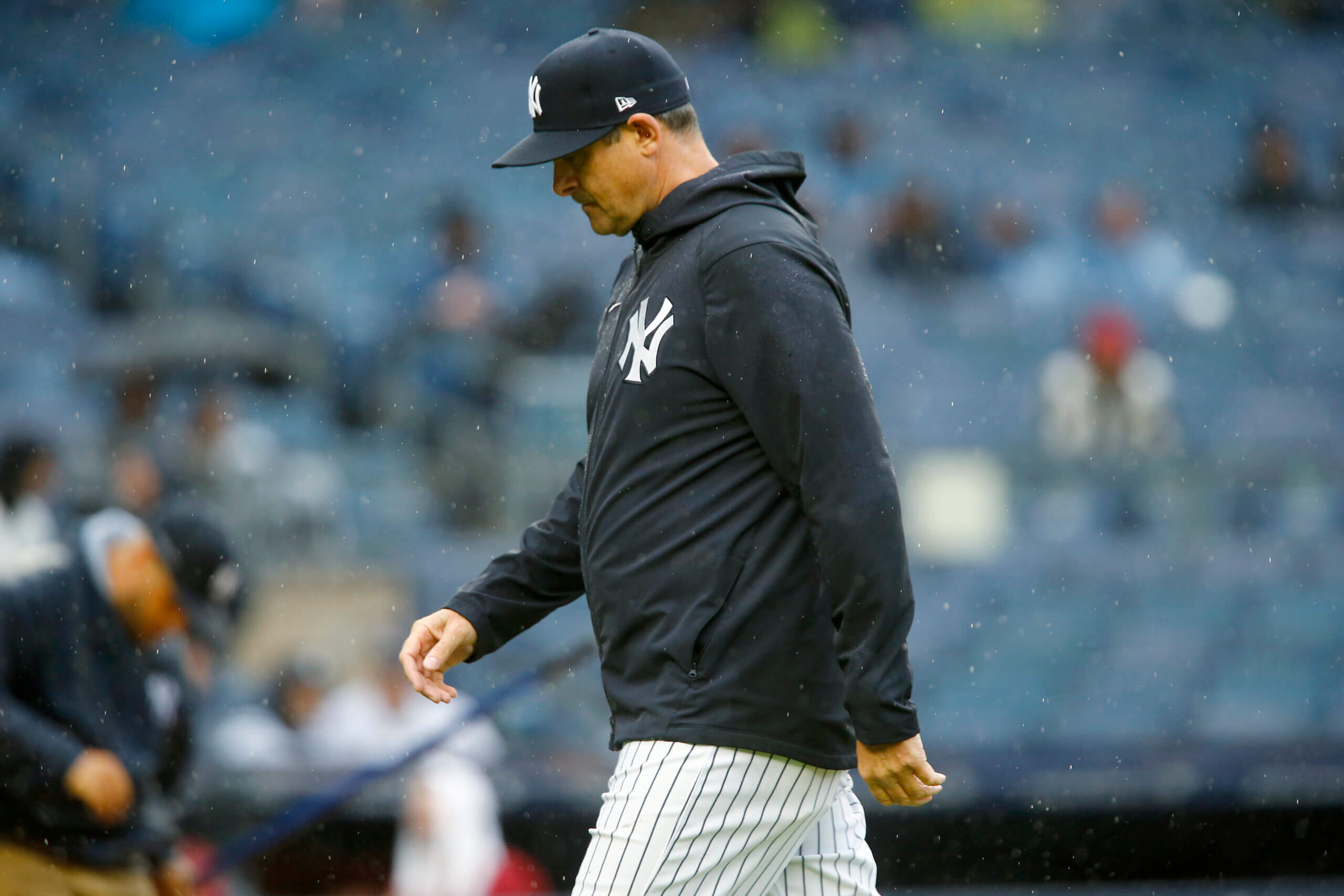 Aaron Boone waiting out Yankees fate at Stadium