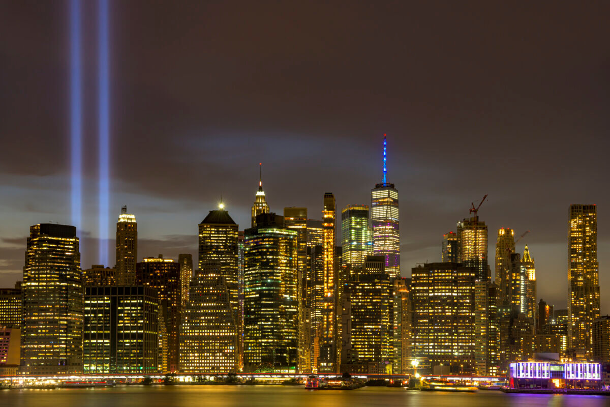 9/11 tribute in light on Manhattan skyline