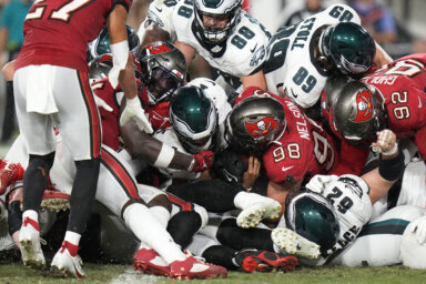 Can Jets stop the Brotherly Shove?