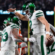 Jets turn corner on offense