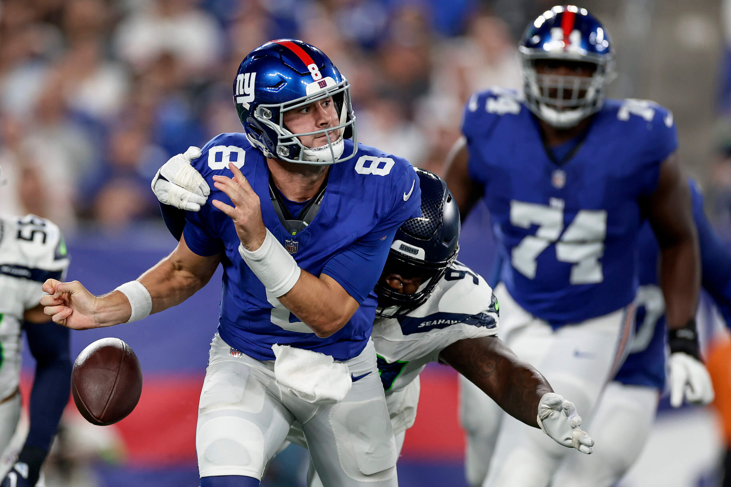 What is real cause of Giants O-line troubles in 2023? 2 Daniel Jones Giants