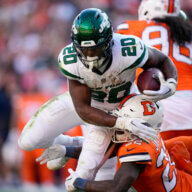 Jets beat Broncos 31-21