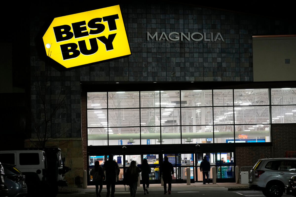 Best Buy store exterior