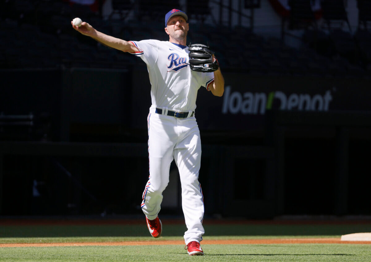 Max Scherzer Mets Rangers