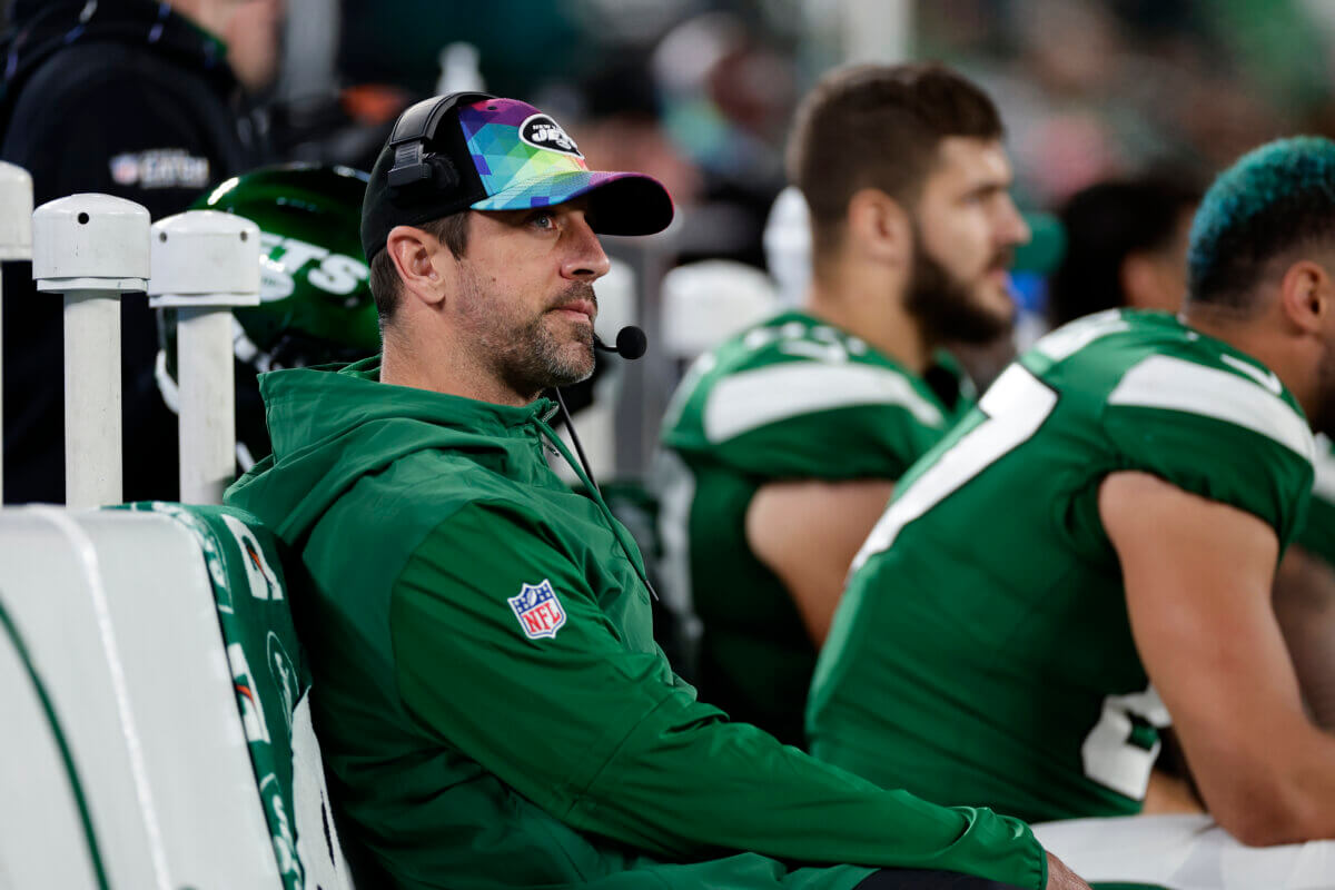 Jets love what they have from Aaron Rodgers