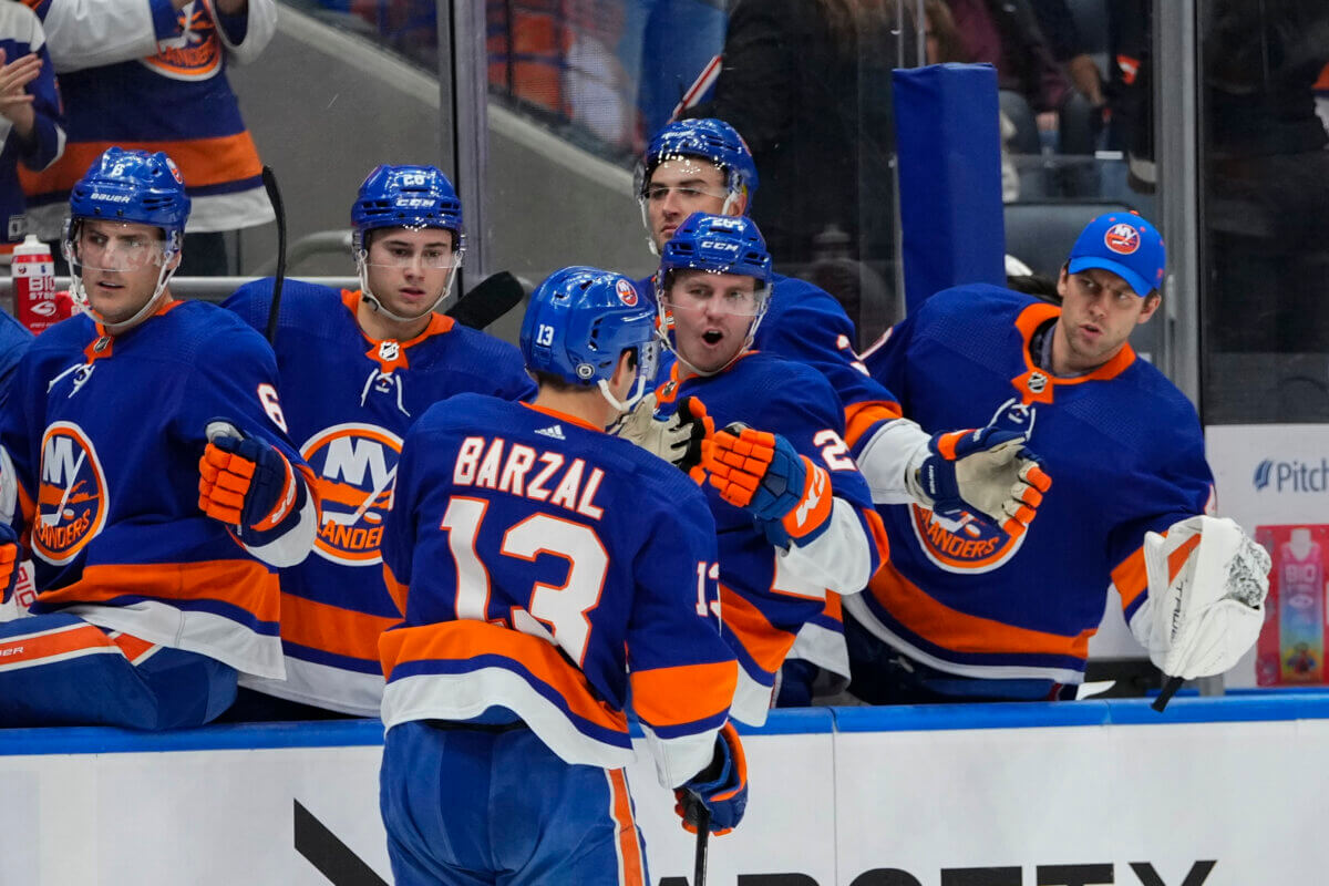 Islanders Mathew Barzal
