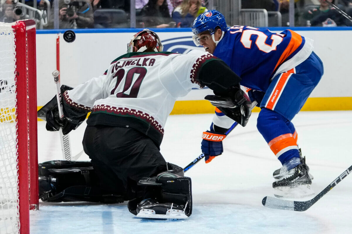 Anders Lee Islanders