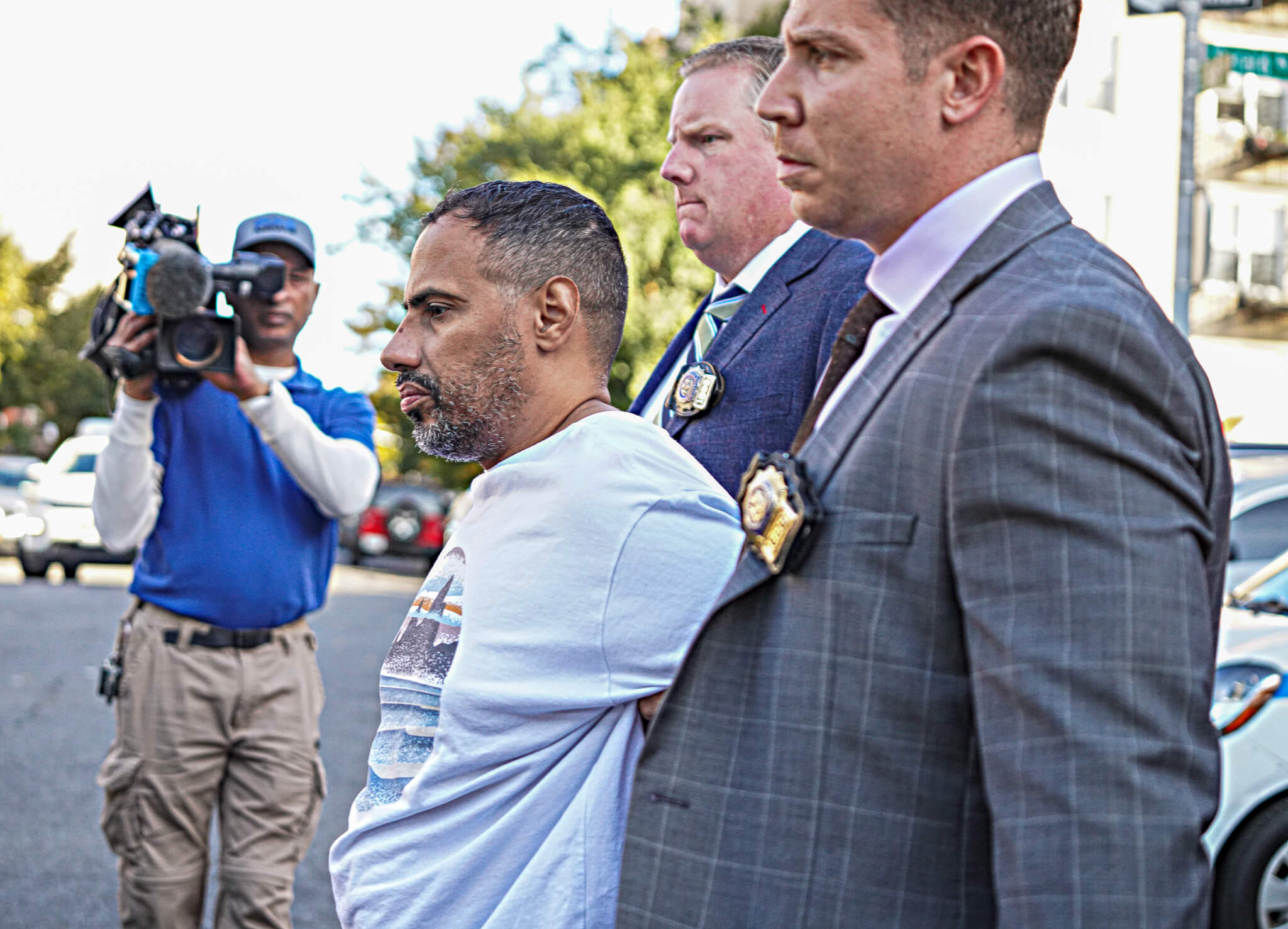 Gunman cuffed for executing his 80-year-old stepfather in the Bronx: NYPD 4 Melvin Java, 46, was tracked down and arrested in Pennsylvania by the U.S. Marshals Service and the New York/New Jersey Regional Task Force