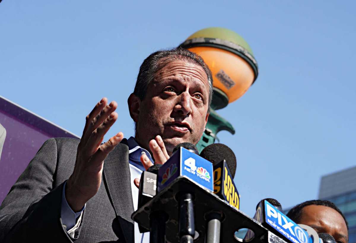 City Comptroller Brad Lander.