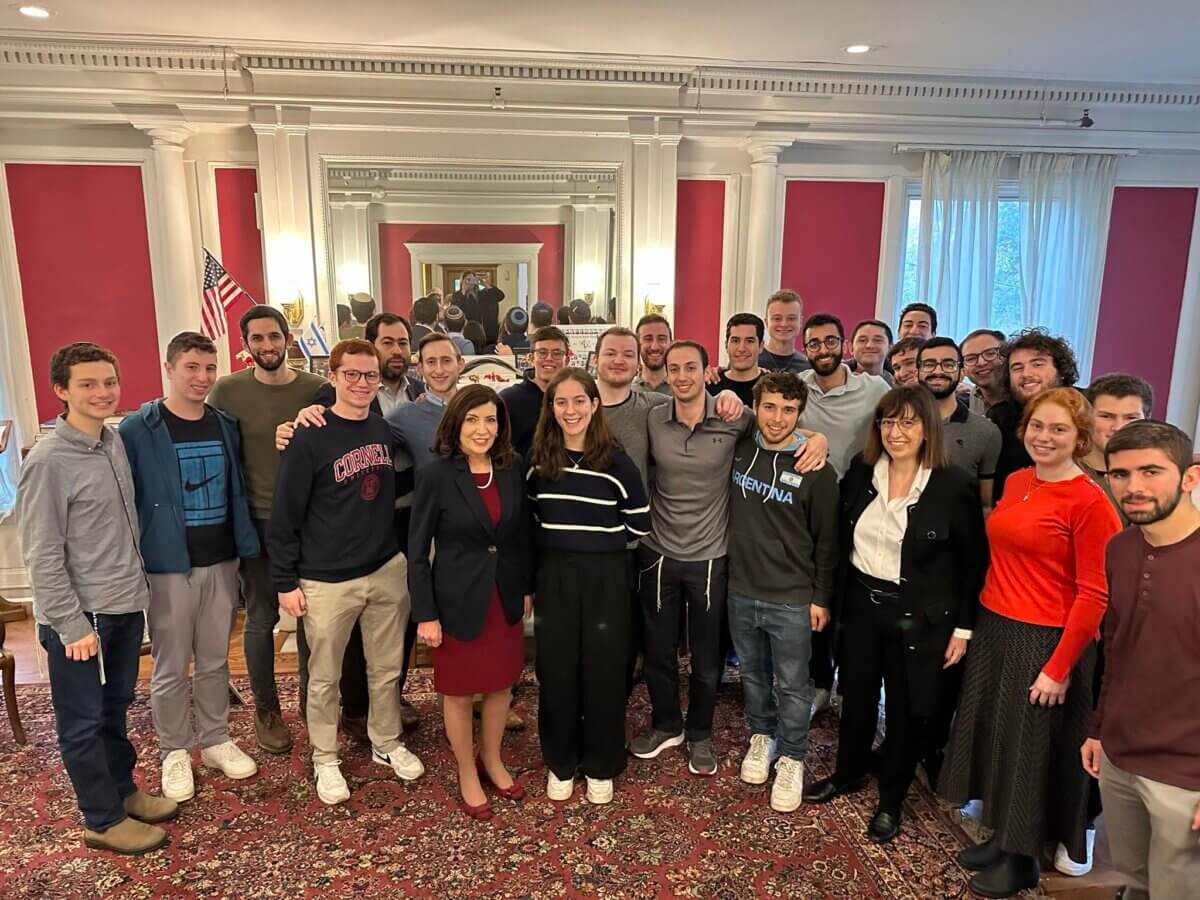 Governor Kathy Hochul with Cornell University students and staff