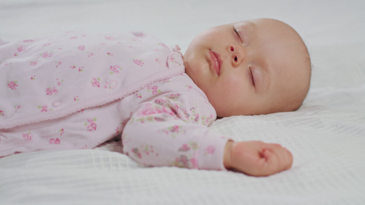 Safe sleeping infant