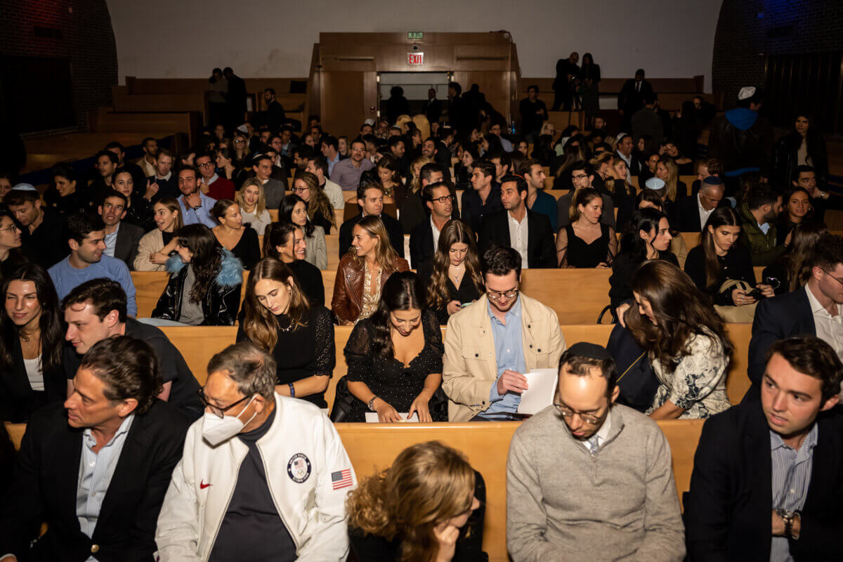 Attendees at service for Israel at Tribeca Synagogue