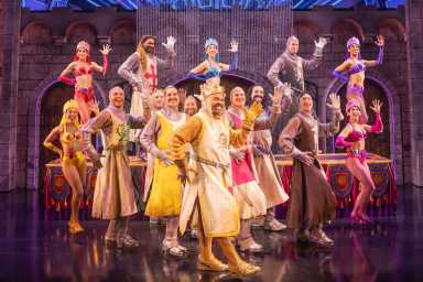 The cast of the Spamalot revival