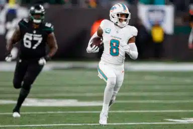 Jets embarrassed by Dolphins