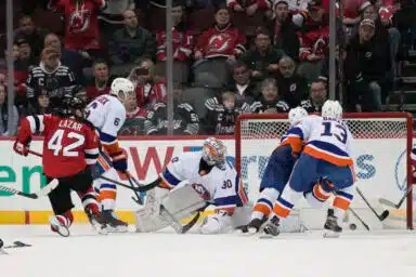Islanders Devils