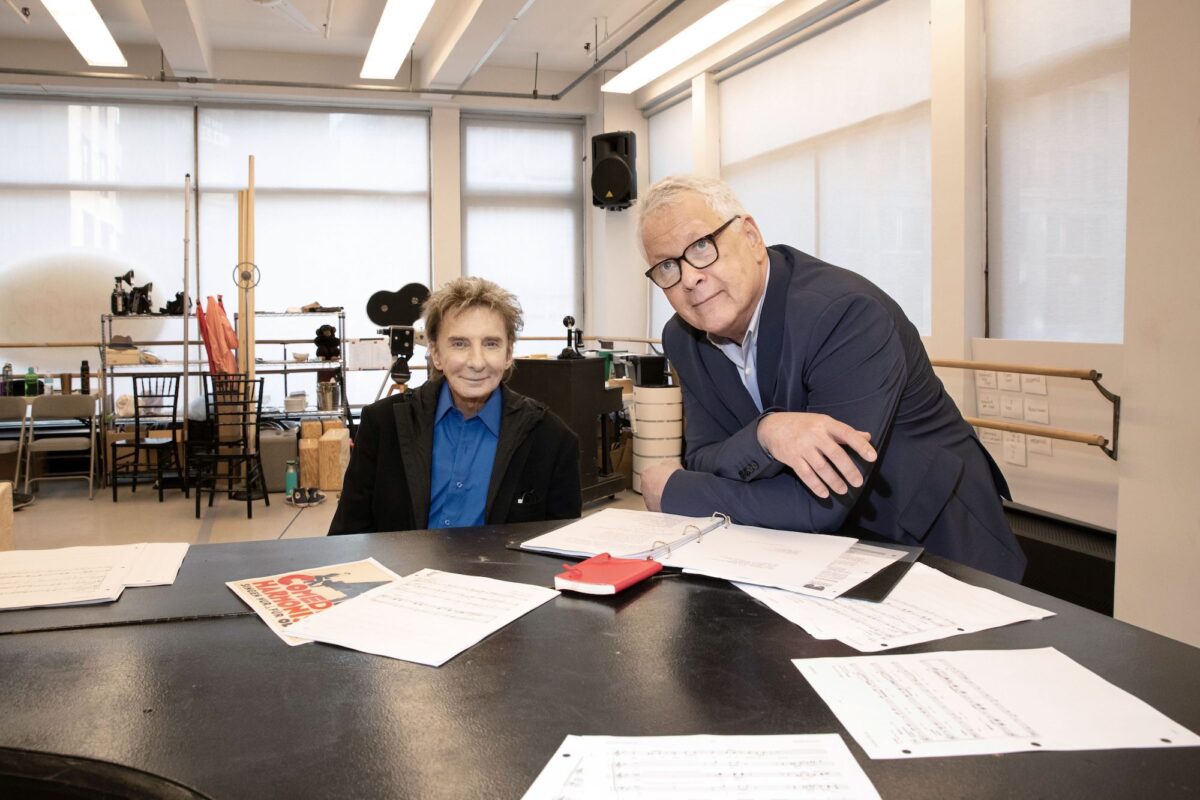 Barry Manilow (l) and Bruce Sussman of "Harmony"