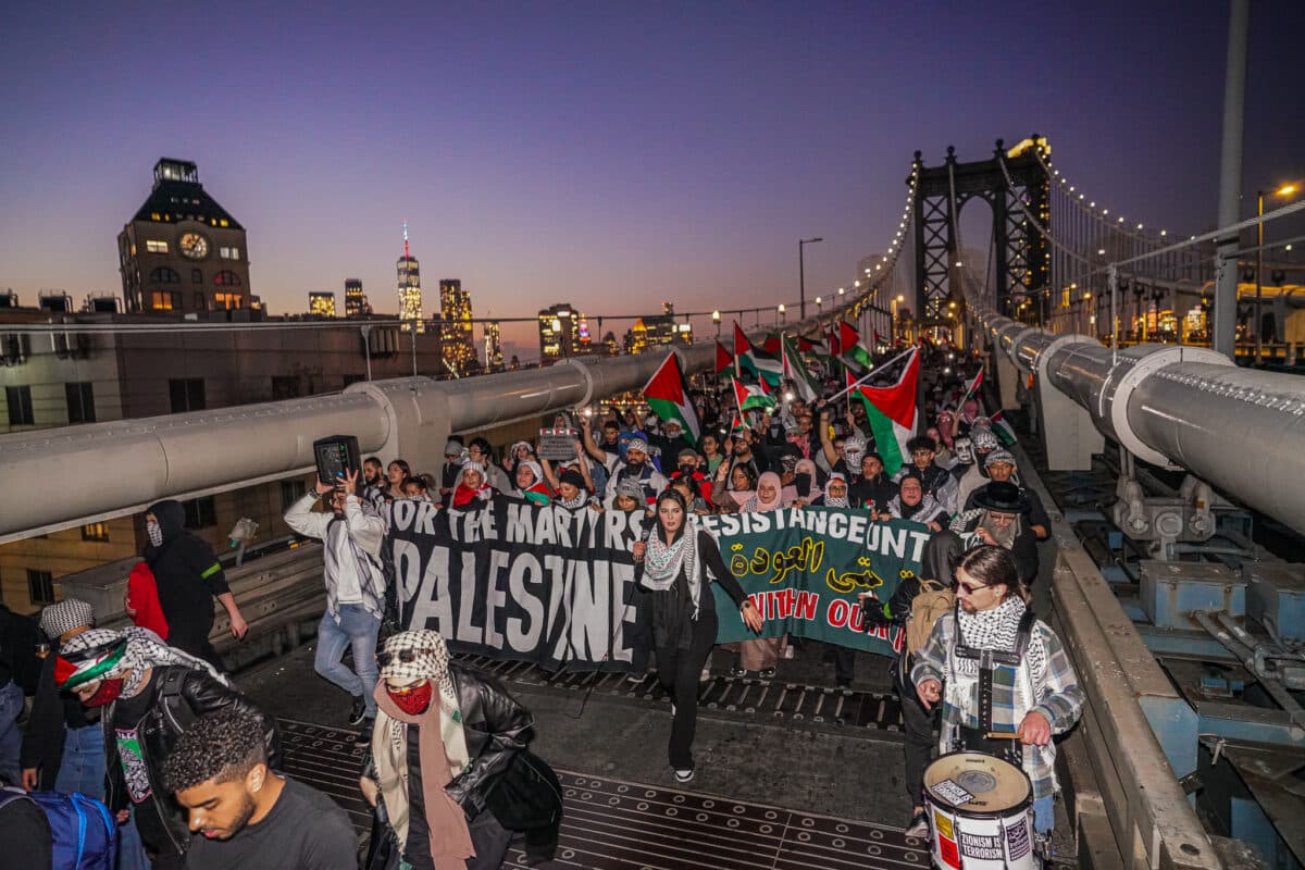Pro-Palestine march across Manhattan Bridge