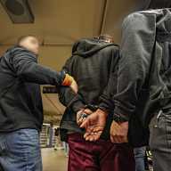Op-Ed: | Felony defendants who skip court appearances warrant more attention 4