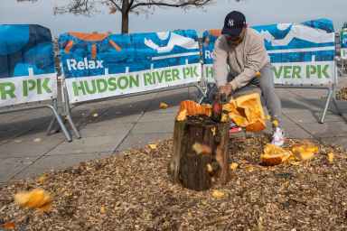 NY: Smash Pumpkins for Compost at Hudson River Park