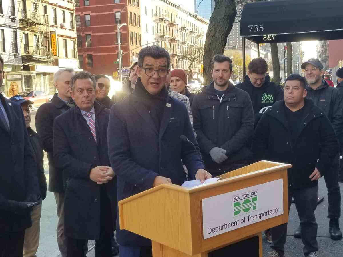 NYC Cracks Down on Obstructed License Plates: $50 Fines Coming April 16!