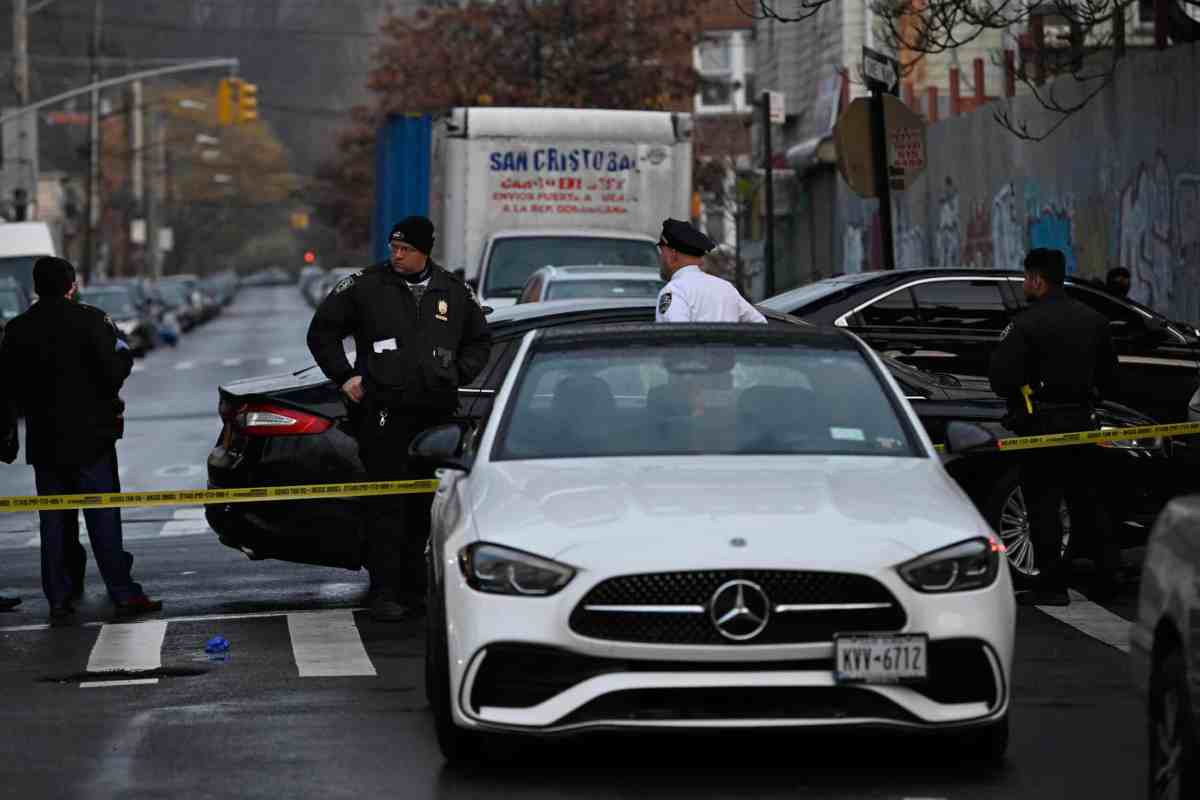 Police investigate Christmas Eve shooting in Brooklyn