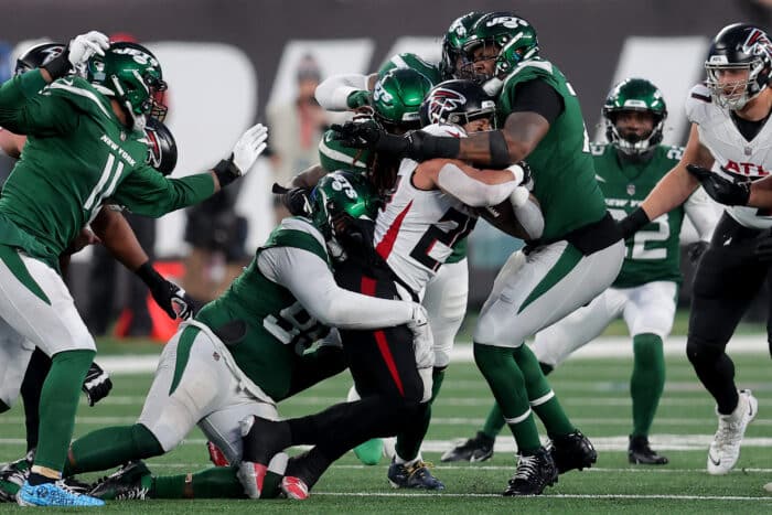 How the Jets defense is preparing for Week 14 battle vs. 'unique' rookie phenom C.J. Stroud 3 Jets defense under pressure again
