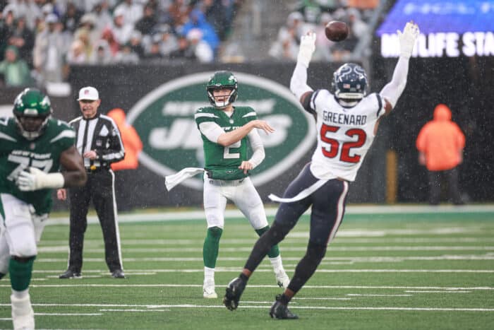 Jets dominate Texans 27-6
