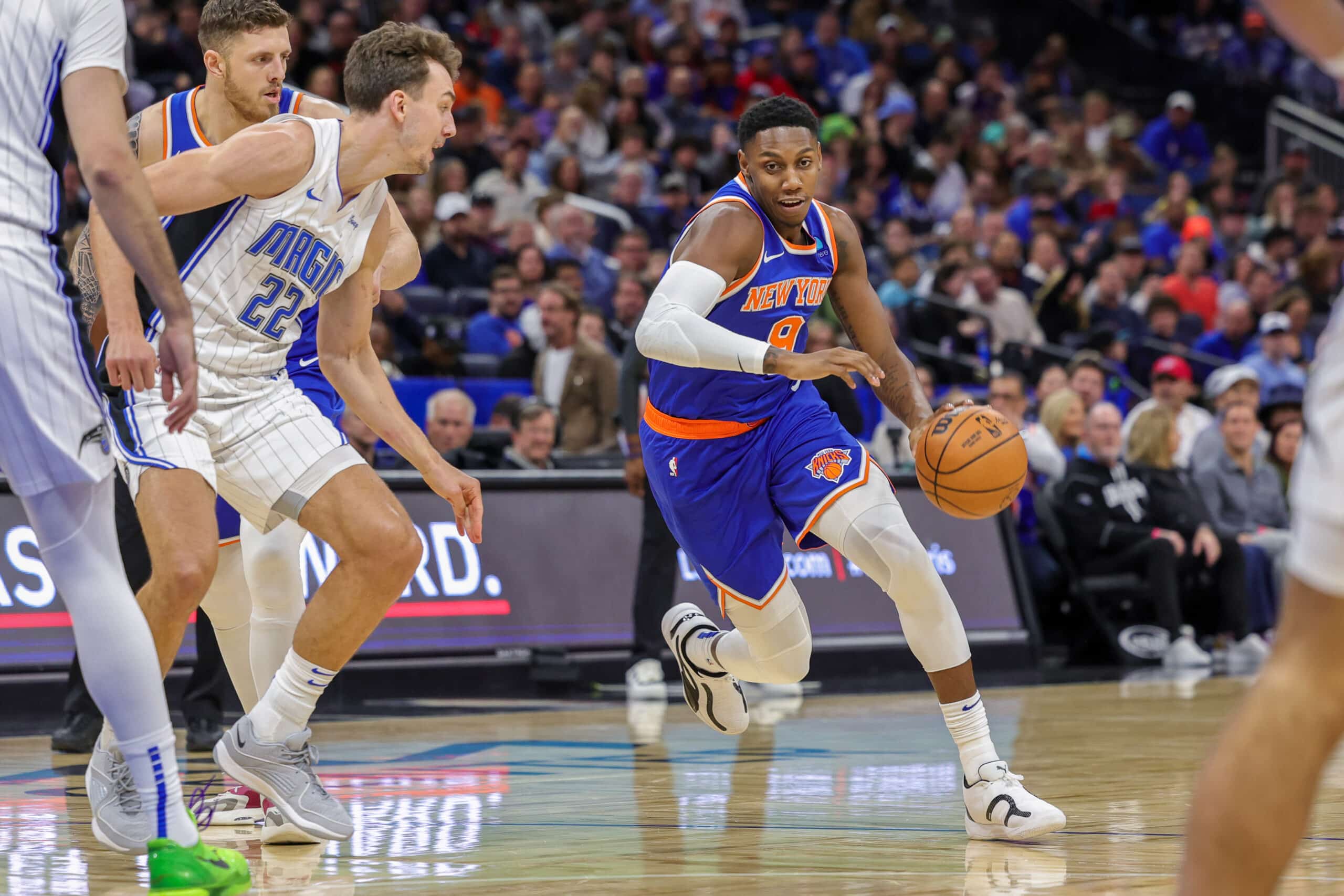 Knicks acquire OG Anunoby from Raptors in blockbuster for RJ Barrett, Immanuel Quickley, 2nd-rounder 4 RJ Barrett Knicks