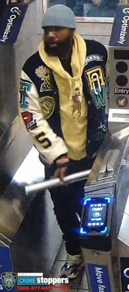 Fiend on the 4 train assaults woman in the Financial District: cops 3