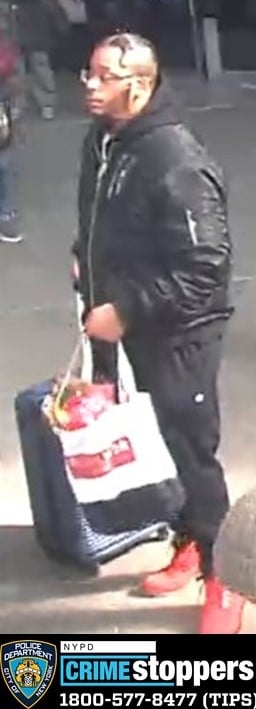 Brute assaults 70-year-old-man in Queens subway station fare evasion scheme 3 Police are searching for a brute
