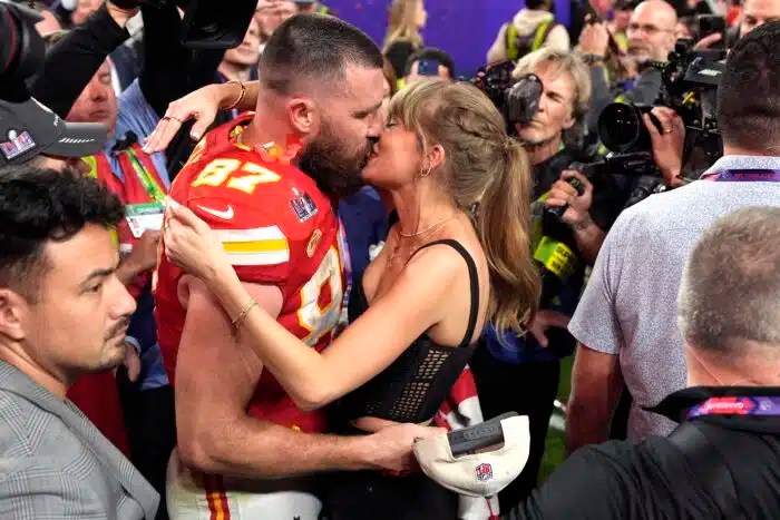 Travis Kelce Taylor Swift Chiefs Super Bowl LVIII