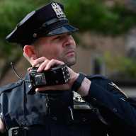Op-ed | Hochul should sign the 'Keep Police Radio Public Act' to keep the press informed 6 NYPD officer on radio