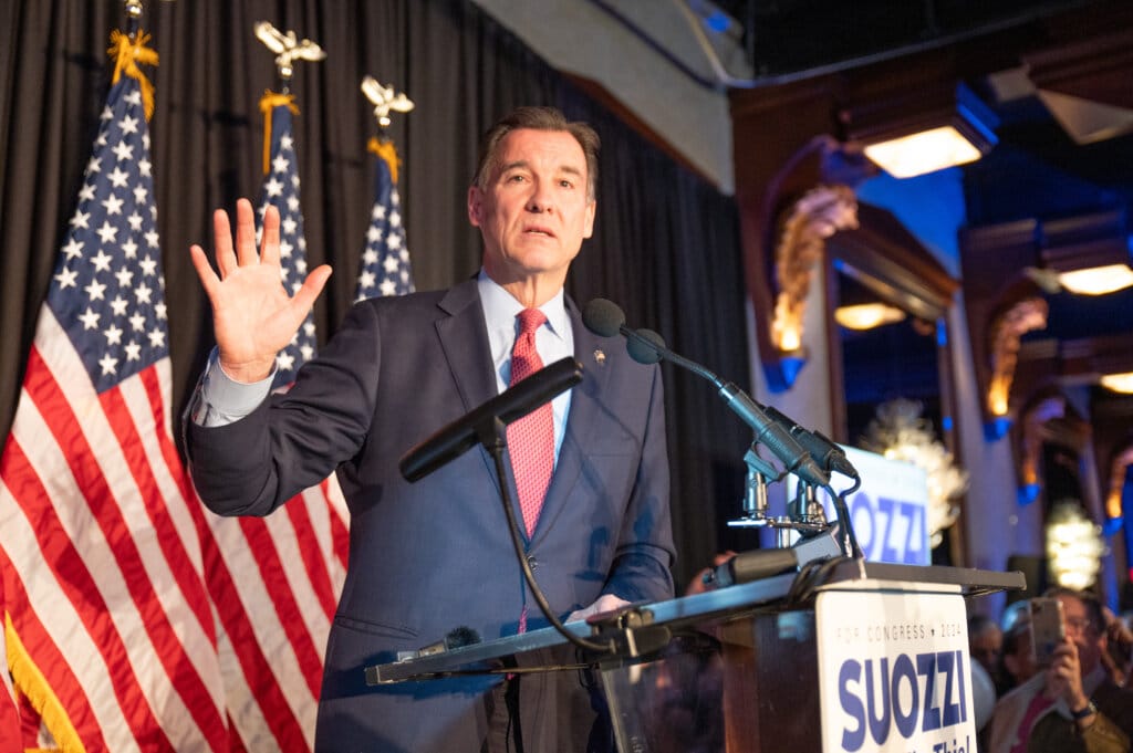 Tom Suozzi