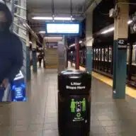 Times Square pickpocket photo at subway station