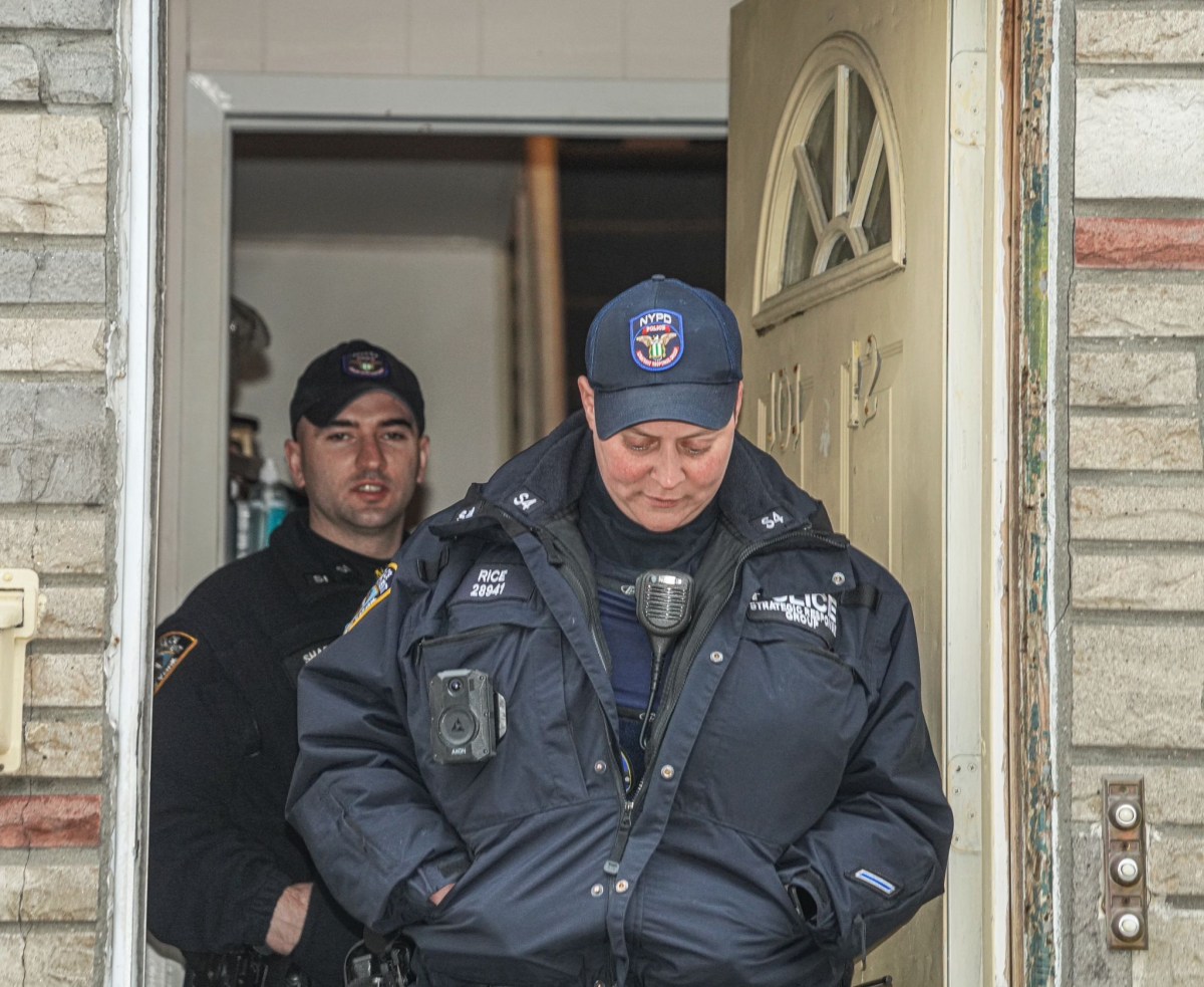 Cops leave Queens home where Win Rozaro was shot dead in mental health crisis