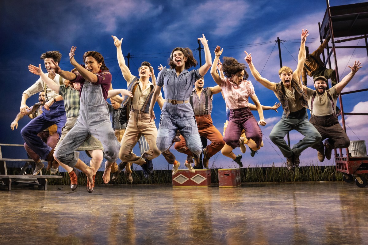Review | ‘Water for Elephants’ brings the circus to Broadway 5 Water for Elephants cast